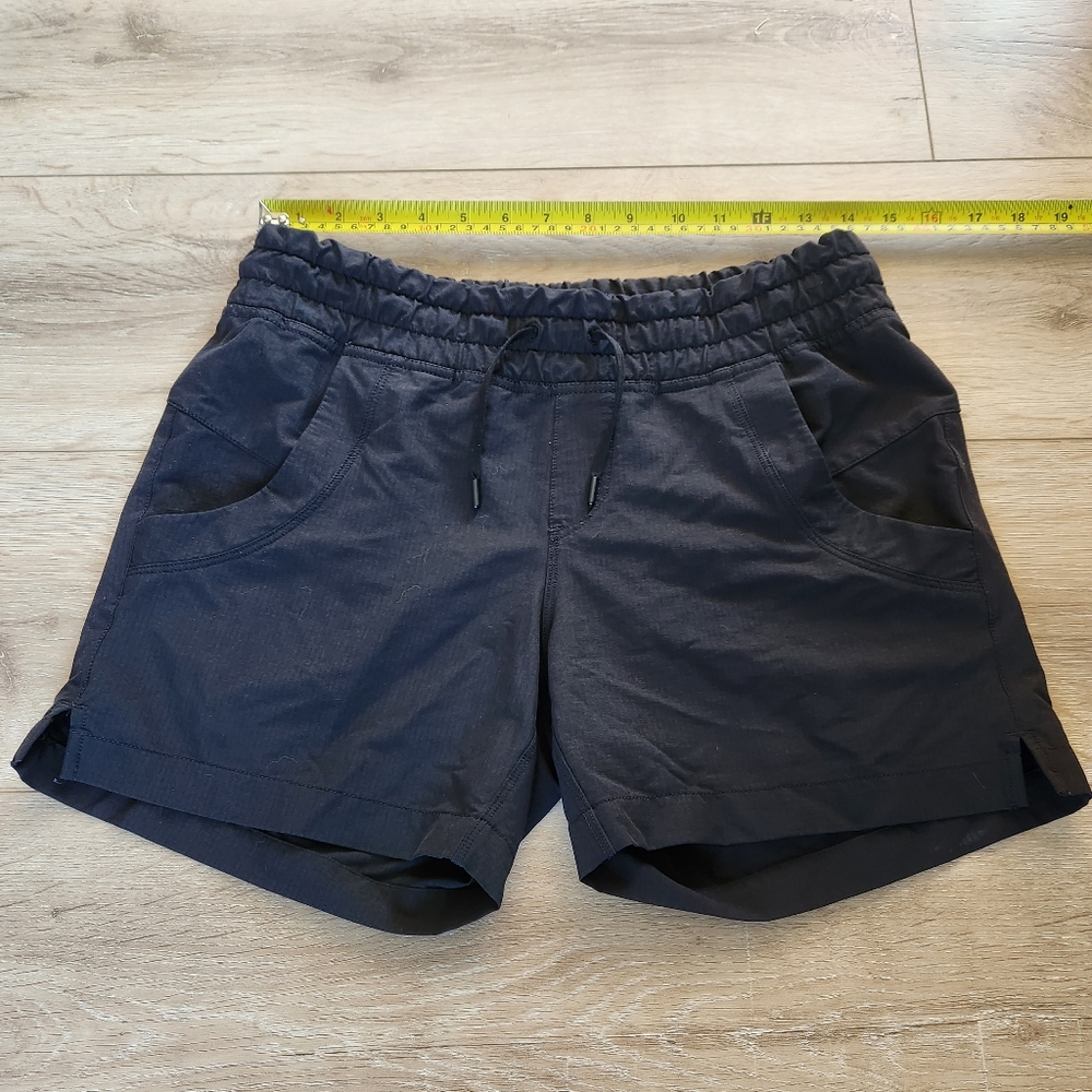 MEC hiking shorts, women's size 6